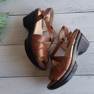 Sanita brown wedge platform sandal clogs